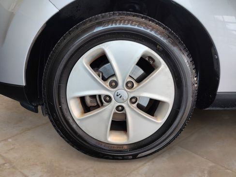 Used 2015 Kia Soul FWD image 24