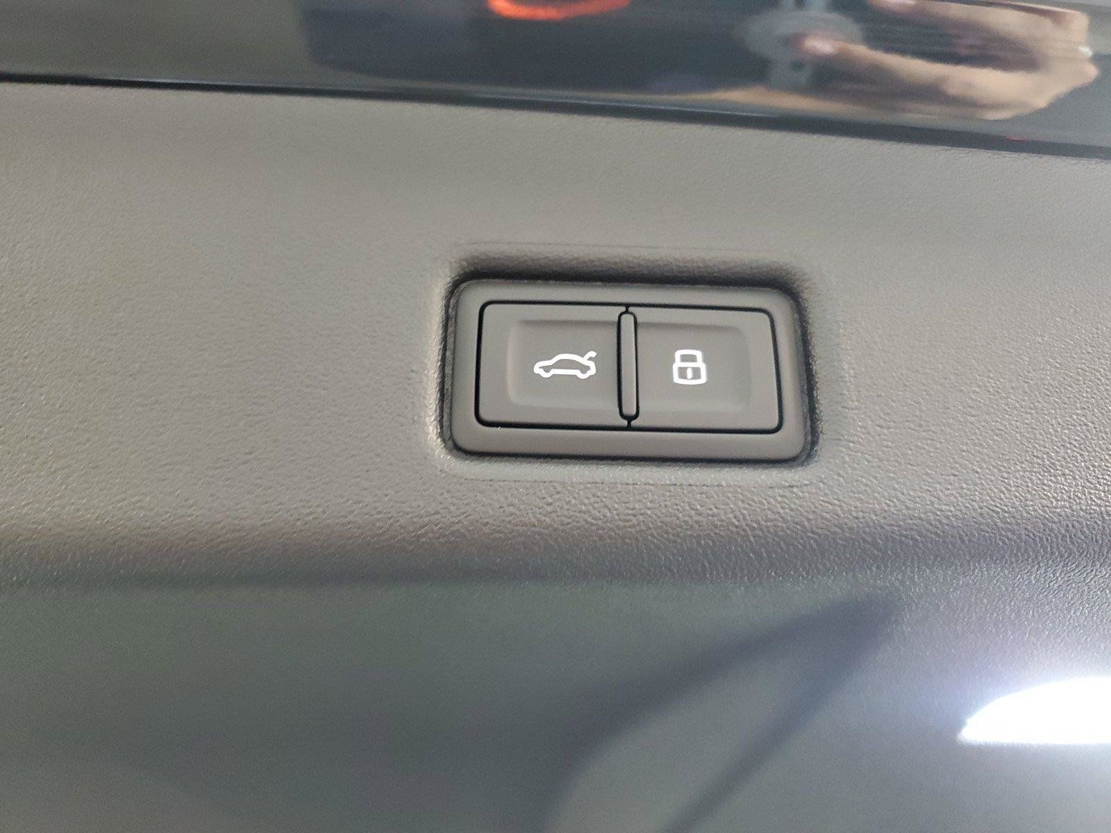 New 2026 Audi Q5 Premium Plus AWD/4WD image 10