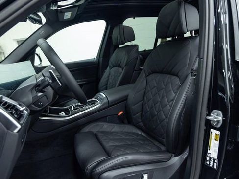 New 2026 BMW X5 xDrive40i w/ Executive Package image 24