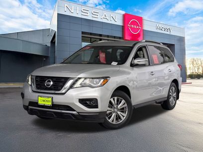 Used 2020 Nissan Pathfinder S
