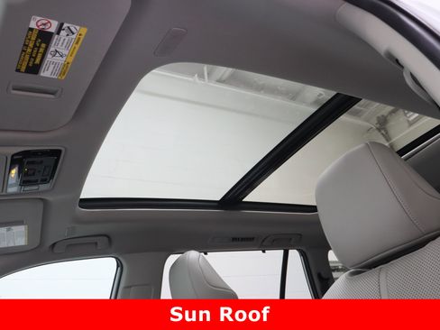 Certified 2024 Toyota Grand Highlander Limited image 27