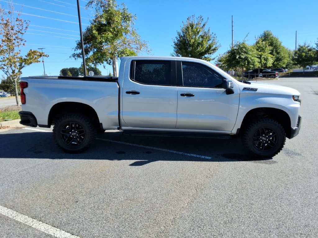 Certified 2020 Chevrolet Silverado 1500 LT Trail Boss AWD/4WD image 4