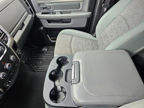 Used 2015 RAM 1500 Outdoorsman image 13