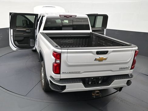 Used 2024 Chevrolet Silverado 3500 High Country w/ High Country Premium Package AWD/4WD image 32