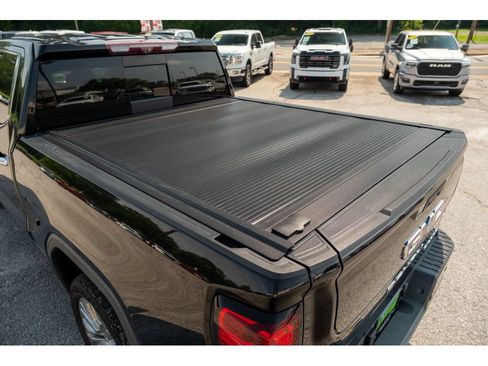Used 2021 GMC Sierra 1500 Denali w/ Denali Ultimate Package AWD/4WD image 36