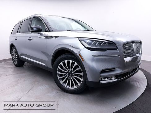Used 2020 Lincoln Aviator Reserve w/ Equipment Group 201A image 1