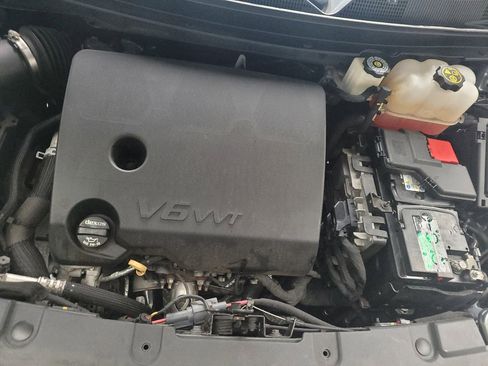 Used 2019 Chevrolet Traverse LT AWD/4WD image 30