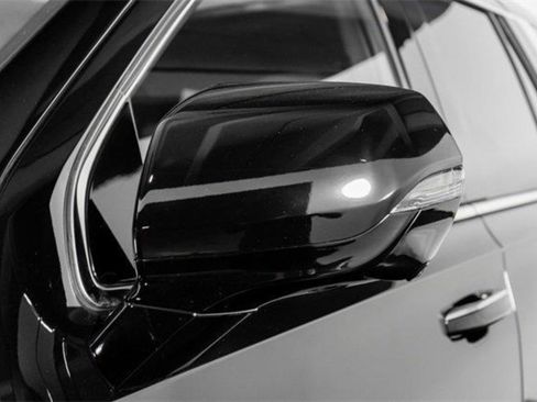 Used 2026 Cadillac Escalade Luxury w/ Touring Package image 19