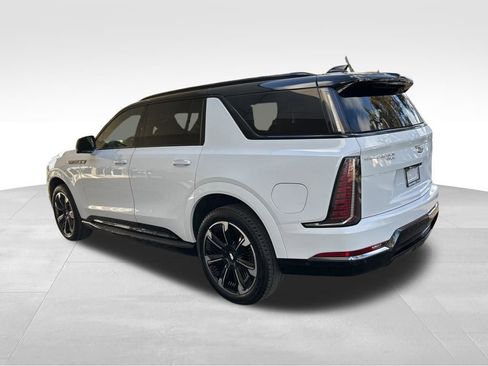 Used 2026 Cadillac Escalade IQL Sport 1 image 4