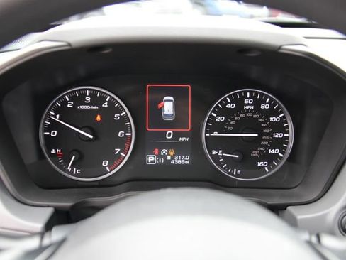 Certified 2025 Subaru Crosstrek 2.0i Premium AWD/4WD image 22