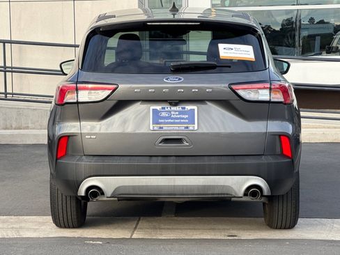Certified 2022 Ford Escape SE w/ Convenience Package image 4