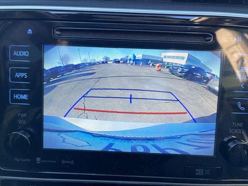 Used 2018 Toyota Corolla XSE image 11