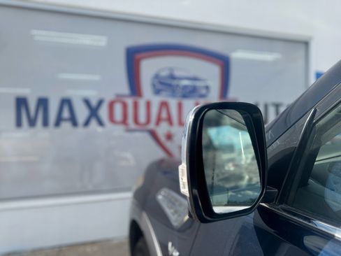 Used 2018 Nissan Armada SL image 64