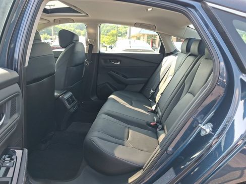 Used 2023 Honda Accord Touring image 13