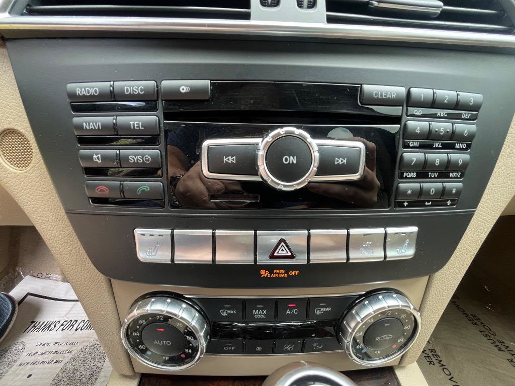 Used 2012 Mercedes-Benz C 300 4MATIC Sedan image 25