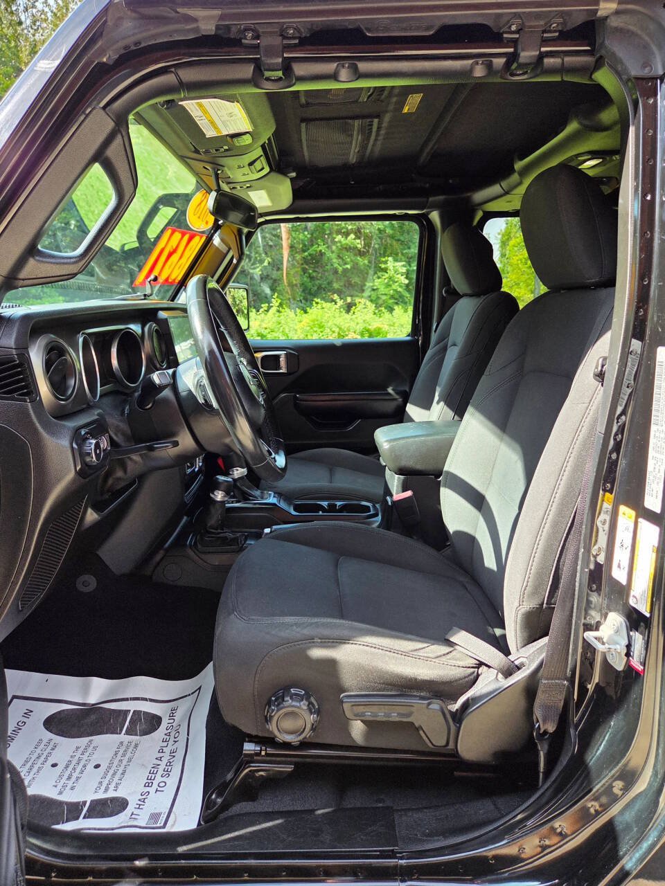 Used 2018 Jeep Wrangler Unlimited Sport S AWD/4WD image 13