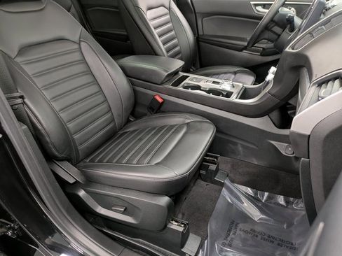 Used 2022 Ford Edge SEL w/ Convenience Package image 28