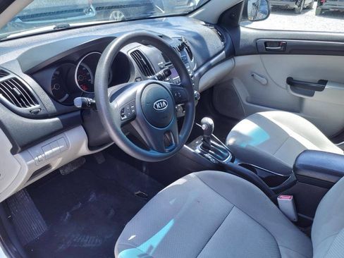 Used 2012 Kia Forte LX image 12