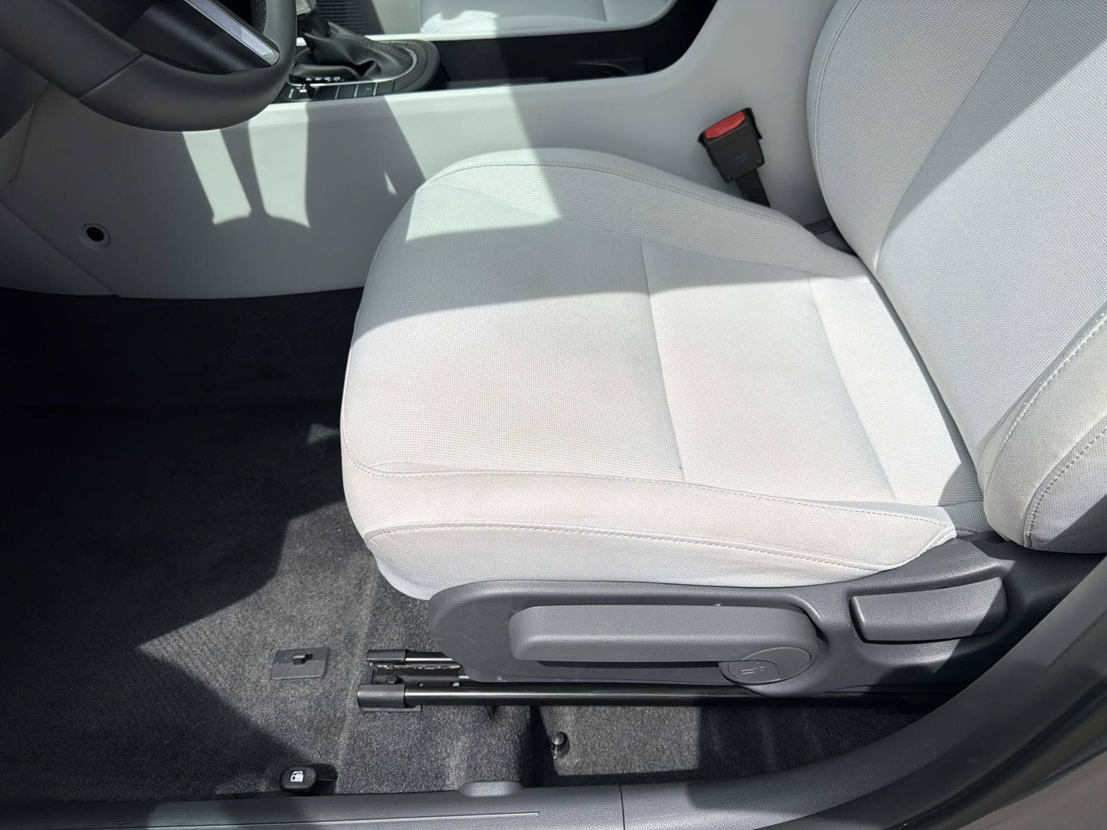 Used 2026 Hyundai Kona SEL Sport FWD image 18