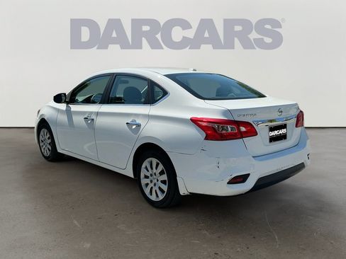 Used 2017 Nissan Sentra SV FWD image 5