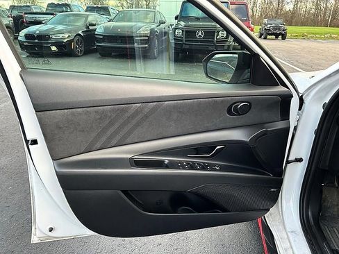 Used 2022 Hyundai Elantra N w/ Preferred Accessory Package image 10