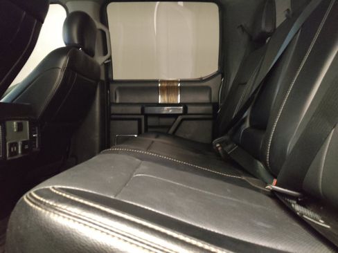 Used 2018 Ford F150 Lariat AWD/4WD image 18