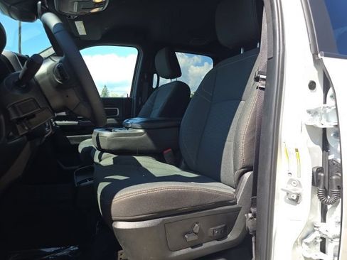 Used 2026 RAM 2500 Big Horn AWD/4WD image 10