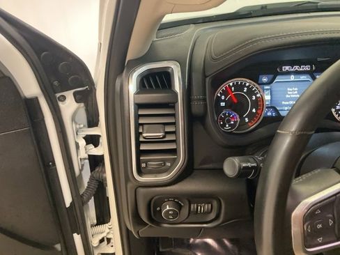 Used 2024 RAM 2500 Laramie image 14