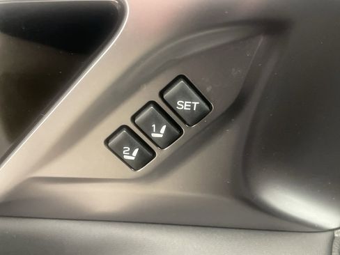 Used 2024 Subaru Outback Touring XT image 10