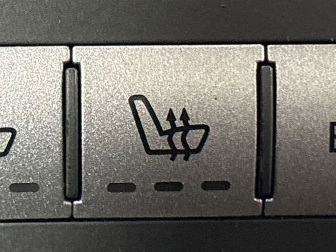 Used 2006 Mercedes-Benz SLK 55 AMG image 19