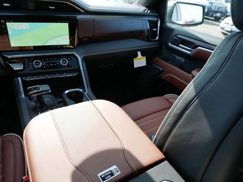 New 2026 GMC Sierra 1500 Denali Ultimate image 11