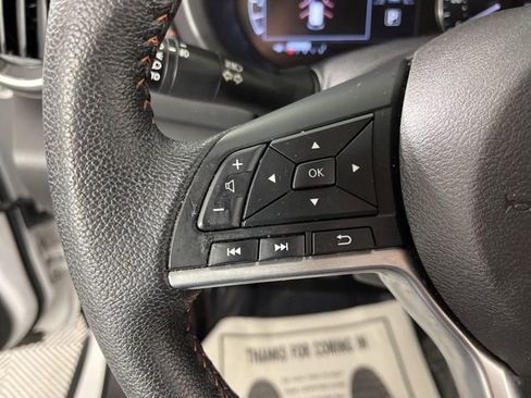 Used 2023 Nissan Kicks SR FWD image 24