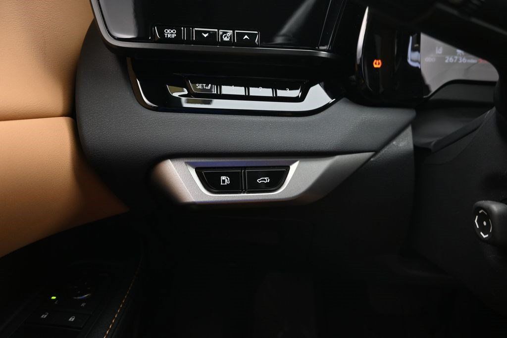 Used 2024 Lexus RX 350 Premium w/ Accessory Package (Z1) FWD image 20