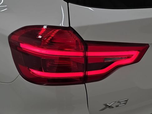 Used 2019 BMW X3 xDrive30i w/ Driving Assistance Package AWD/4WD image 29
