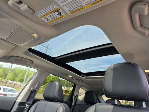 Used 2024 Nissan Murano SL w/ Cargo Package AWD/4WD image 22