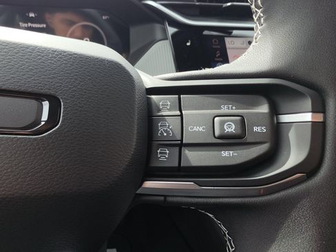 New 2026 Jeep Cherokee Laredo AWD/4WD image 21