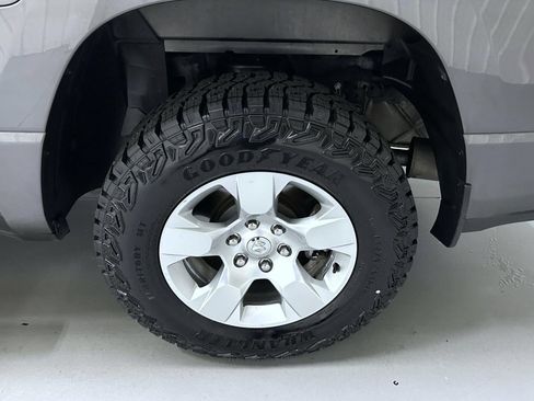 Used 2020 RAM 1500 Big Horn AWD/4WD image 22