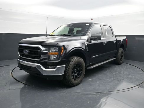 Used 2023 Ford F150 XLT image 3