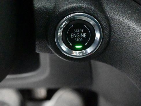 Used 2023 Chevrolet TrailBlazer RS w/ Convenience Package image 42