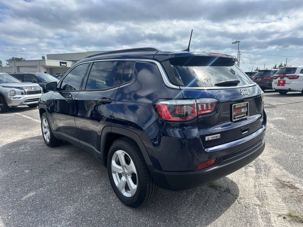 Used 2020 Jeep Compass Latitude FWD image 5