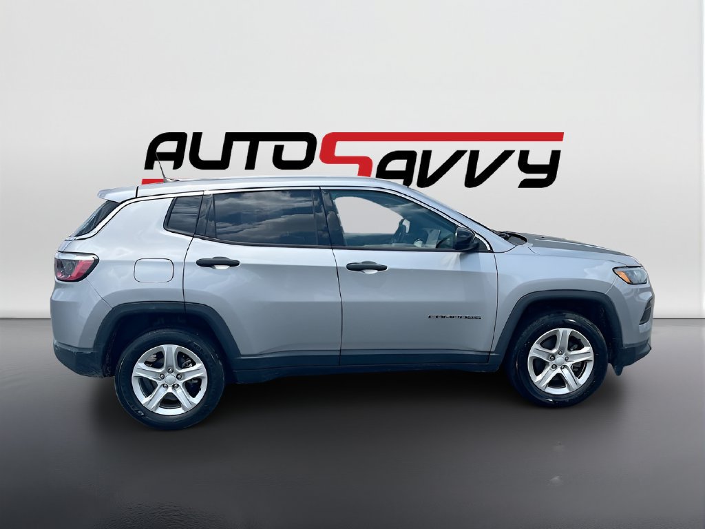 Used 2023 Jeep Compass Sport AWD/4WD image 8
