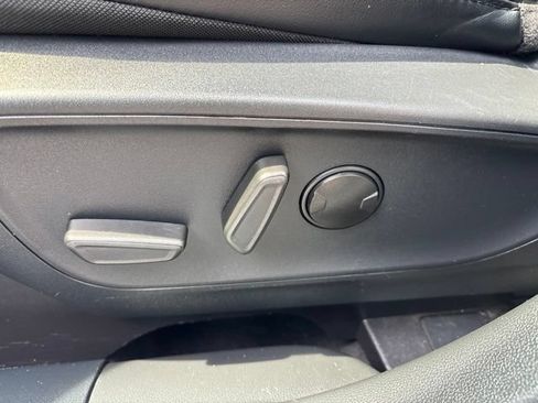 Used 2024 Ford Escape ST-Line w/ Tech Pack #1 AWD/4WD image 17