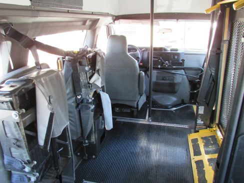 Used 2011 Ford E-350 and Econoline 350 Extended Super Duty w/ PWR Group image 23