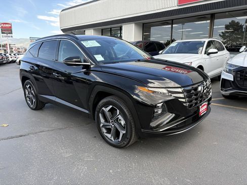 Used 2024 Hyundai Tucson Limited AWD/4WD image 3