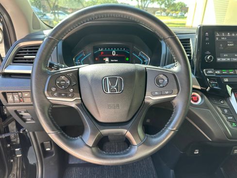 Used 2022 Honda Odyssey EX-L image 12