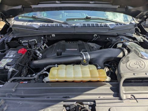 Used 2018 Ford F150 Raptor w/ Equipment Group 802A Luxury AWD/4WD image 48