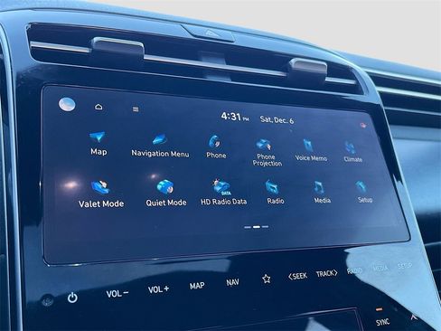 Used 2022 Hyundai Santa Cruz Limited image 15