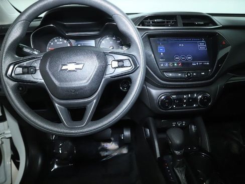Used 2023 Chevrolet TrailBlazer LT w/ Convenience Package AWD/4WD image 29