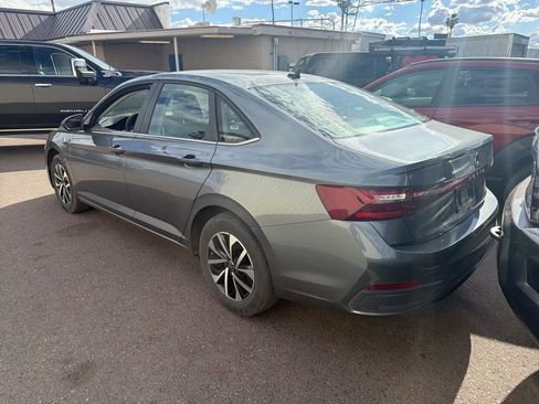 Used 2025 Volkswagen Jetta S image 3