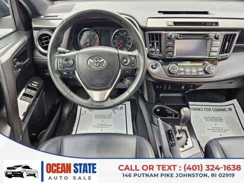 Used 2017 Toyota RAV4 SE image 17